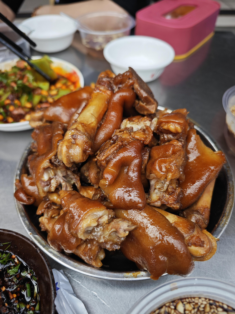Guizhou 7-Day Mountains, Waters & Ethnic Heritage: A Leisurely Journey from Guiyang to Fanjingshan